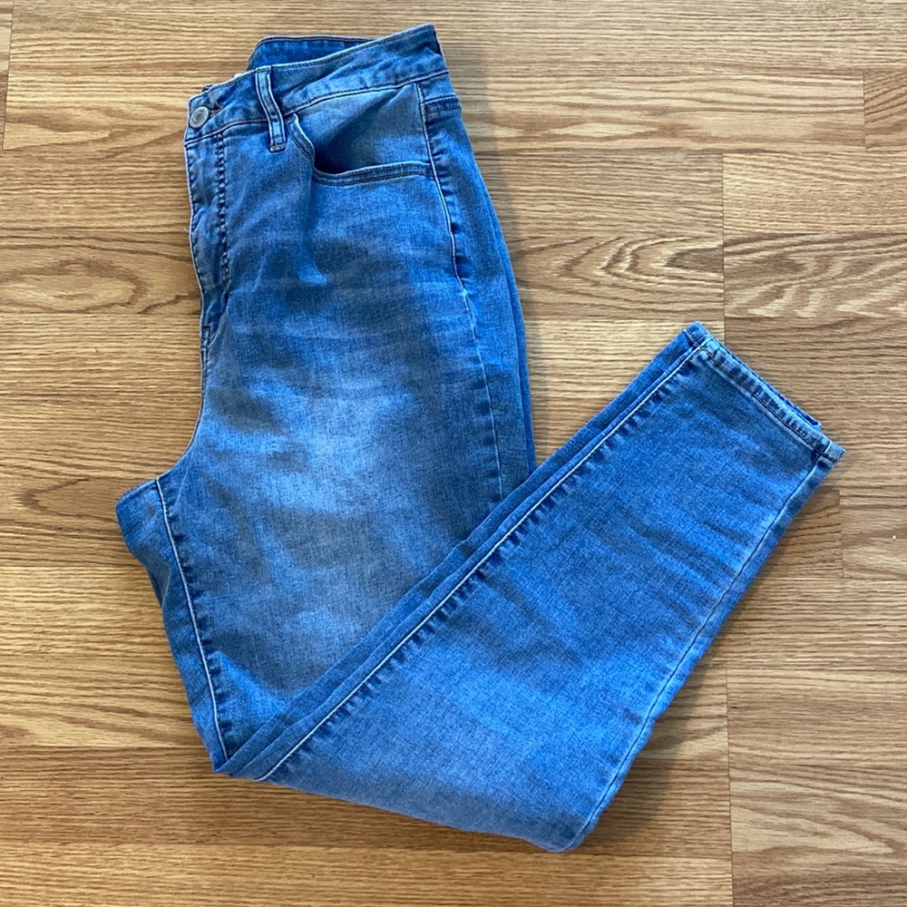 SO Good for Life super high rise curvy jeggings